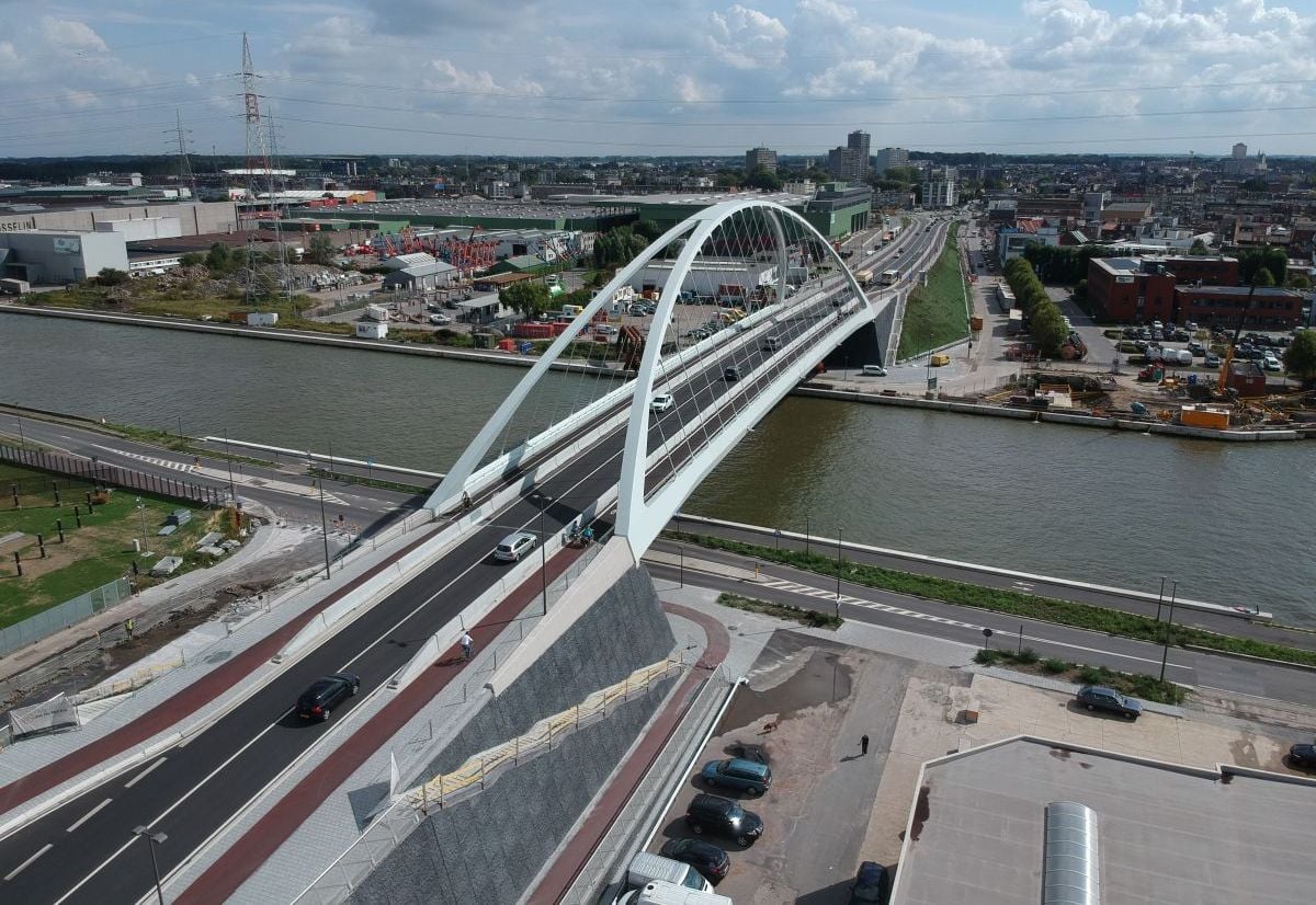 BRUG VAN DEN AZIJN