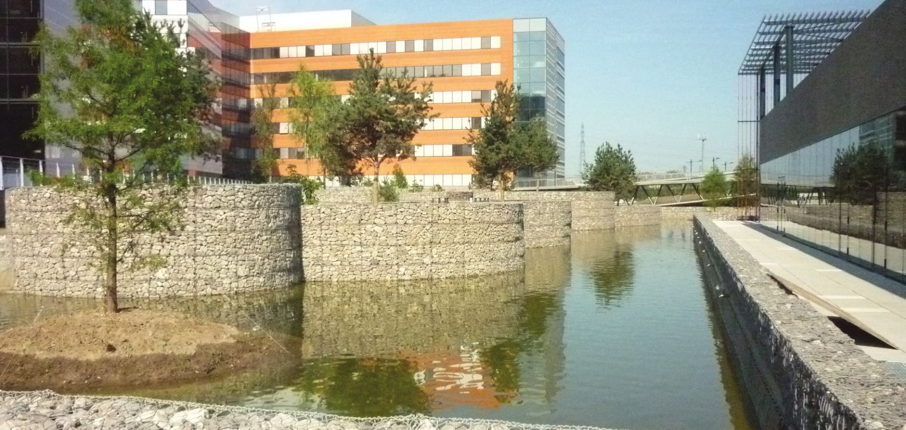 Landscape & Architecture Landscape & Architecture